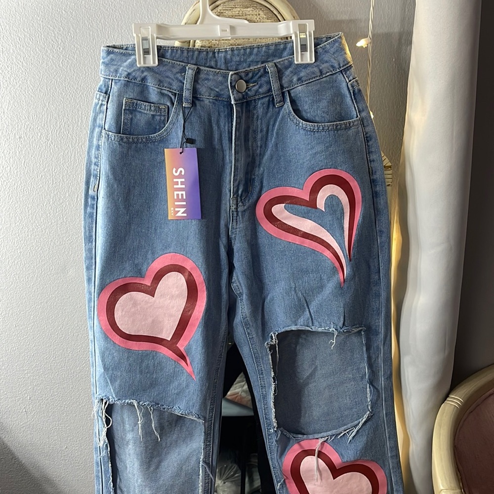 💕♥️Brand new SHEIN heart jeans 💕♥️
